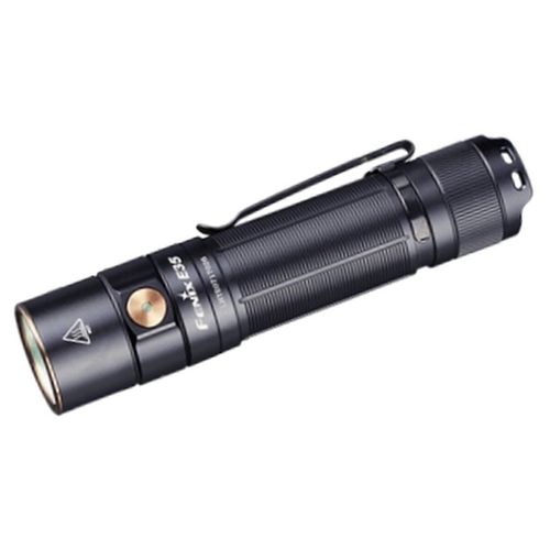 Fenix E35 V3.0 LED Taschenlampe 3000 Lumen 5 Leuchtmodi 1 Produktbewertung